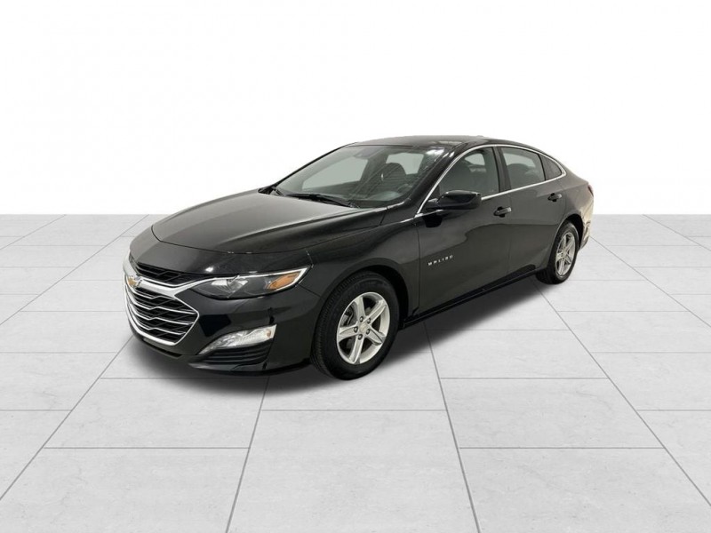 Used 2024 Chevrolet Malibu LT