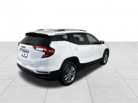 Used 2024 GMC Terrain SLT