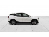 Used 2024 GMC Terrain SLT