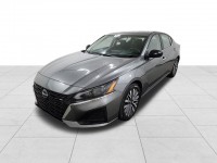 Used 2024 Nissan Altima 2.5 SV