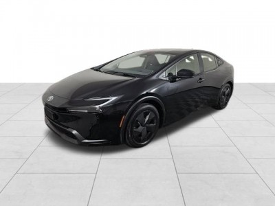 Used 2024 Toyota Prius LE