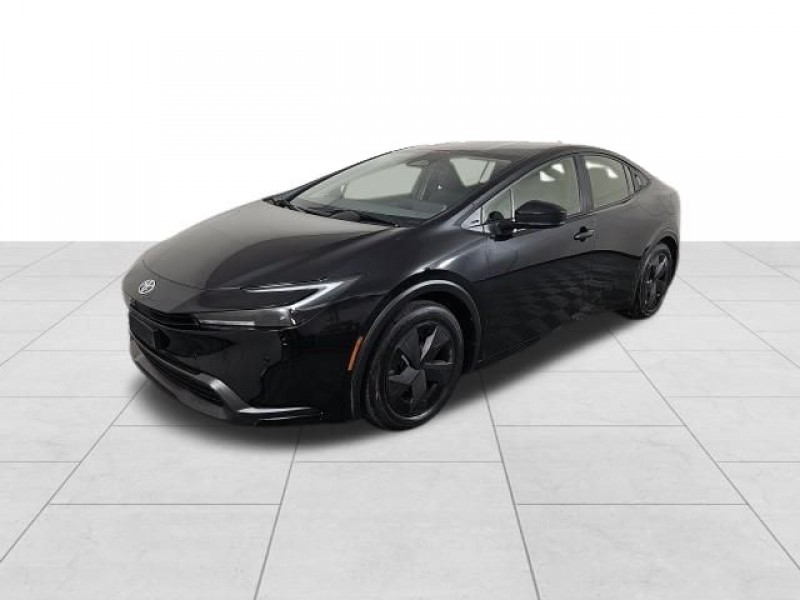 Used 2024 Toyota Prius LE