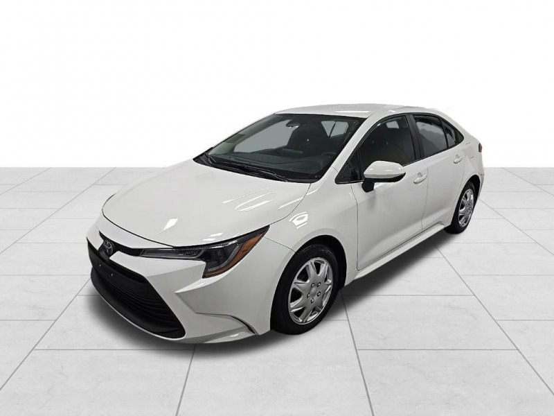 Used 2024 Toyota Corolla LE