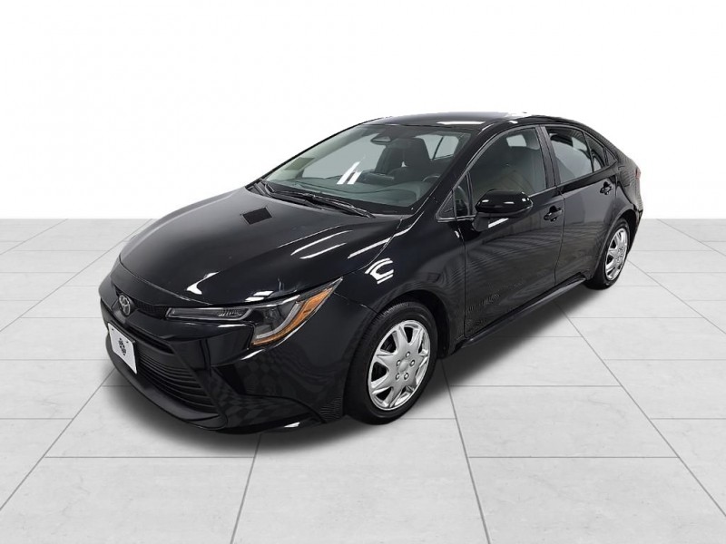 Used 2024 Toyota Corolla LE