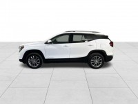 Used 2024 GMC Terrain SLT