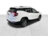 Used 2024 GMC Terrain SLT