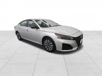 Used 2024 Nissan Altima 2.5 SV