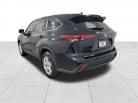 Used 2024 Toyota Highlander LE