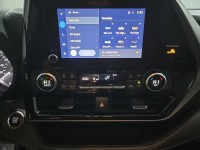 Used 2024 Toyota Highlander LE
