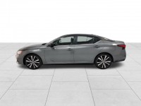 Used 2022 Nissan Altima 2.5 SR