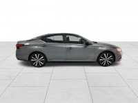Used 2022 Nissan Altima 2.5 SR