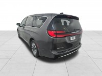 Used 2023 Chrysler Pacifica Plug-In Hybrid Limited