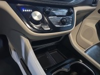 Used 2023 Chrysler Pacifica Plug-In Hybrid Limited