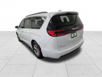 Used 2022 Chrysler Pacifica Limited