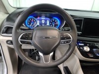 Used 2022 Chrysler Pacifica Limited